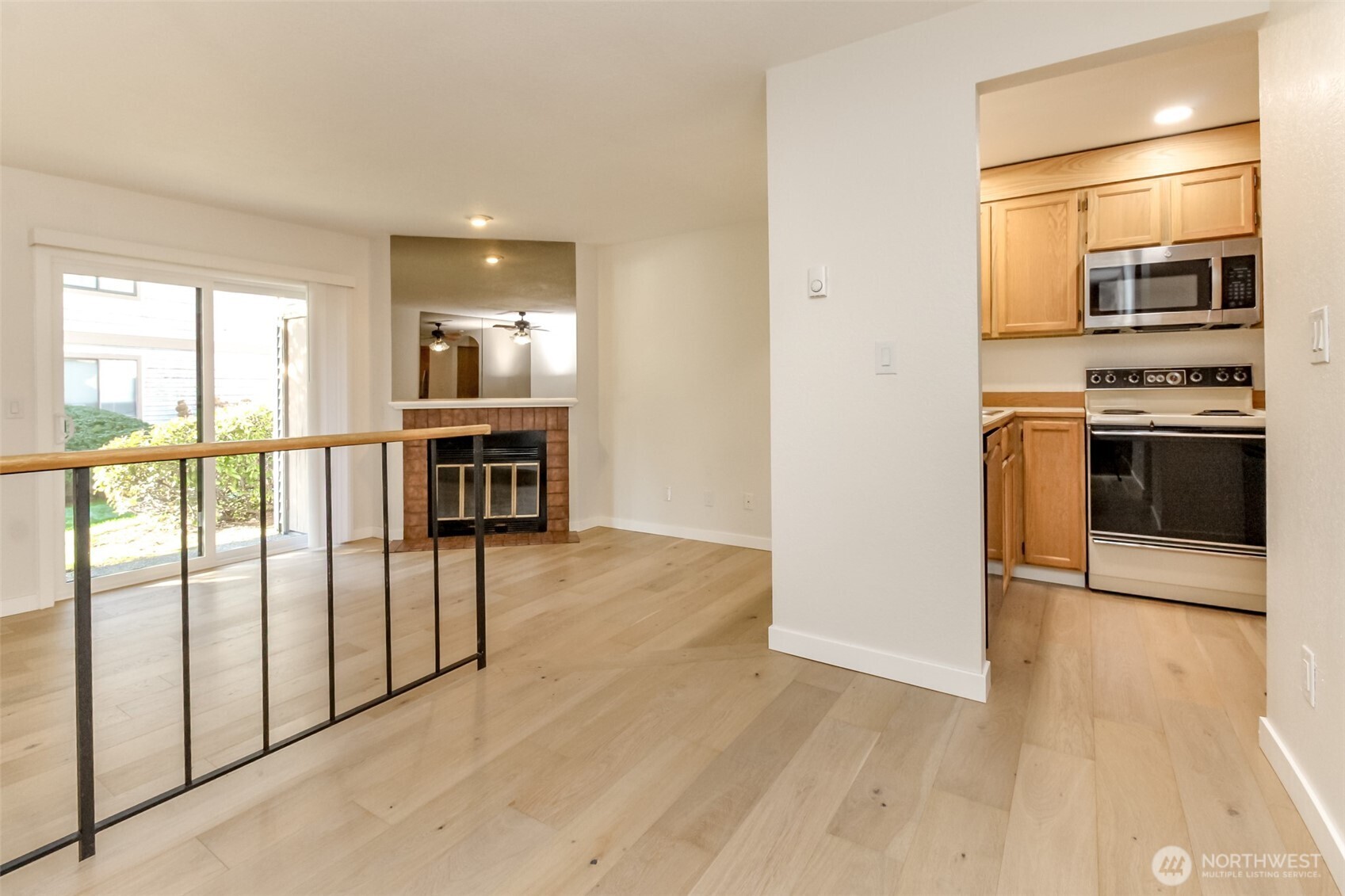 17311 119th Lane Southeast, Unit 3 Renton, WA 98058 - Photo 18 of 34