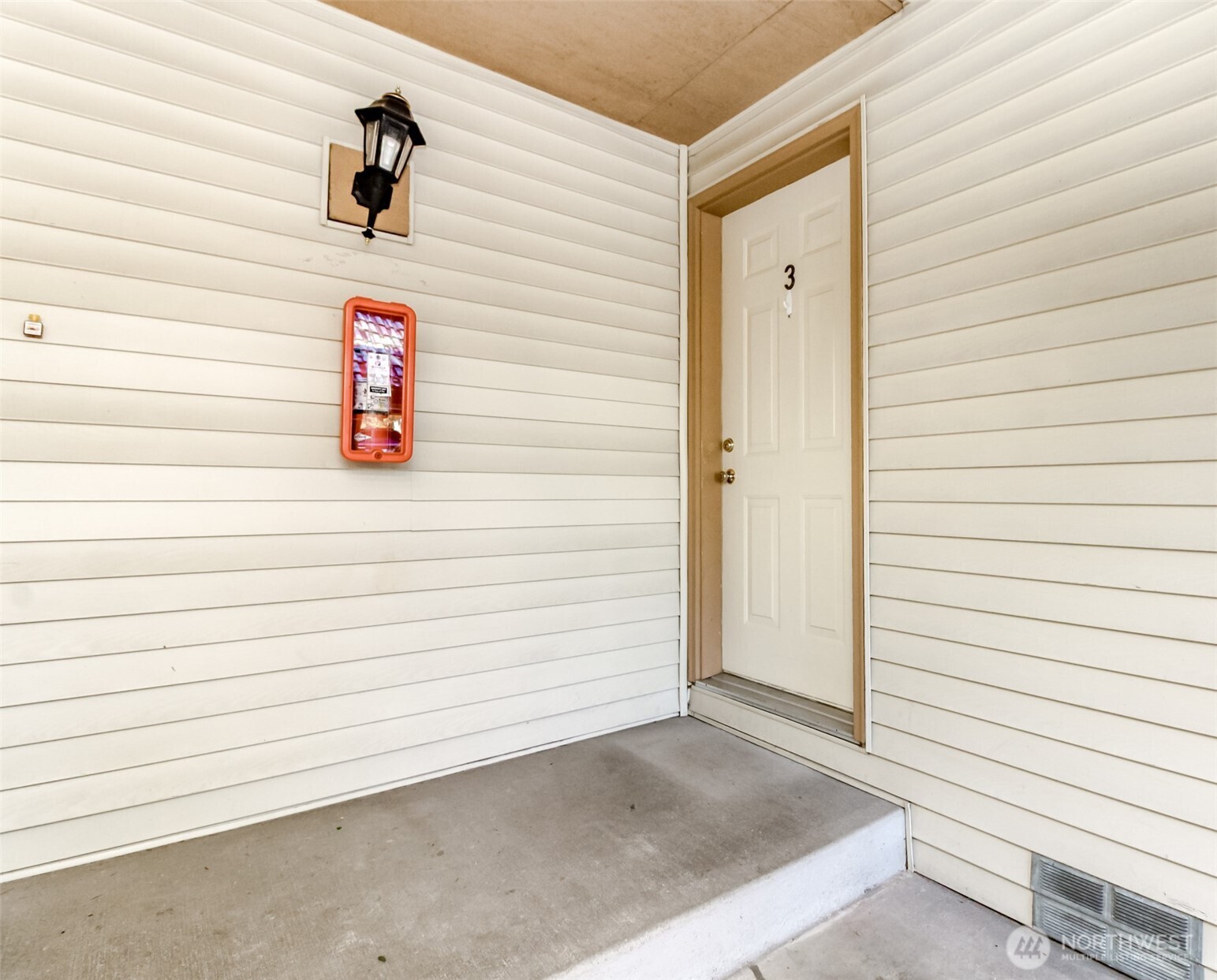 17311 119th Lane Southeast, Unit 3 Renton, WA 98058 - Photo 23 of 31