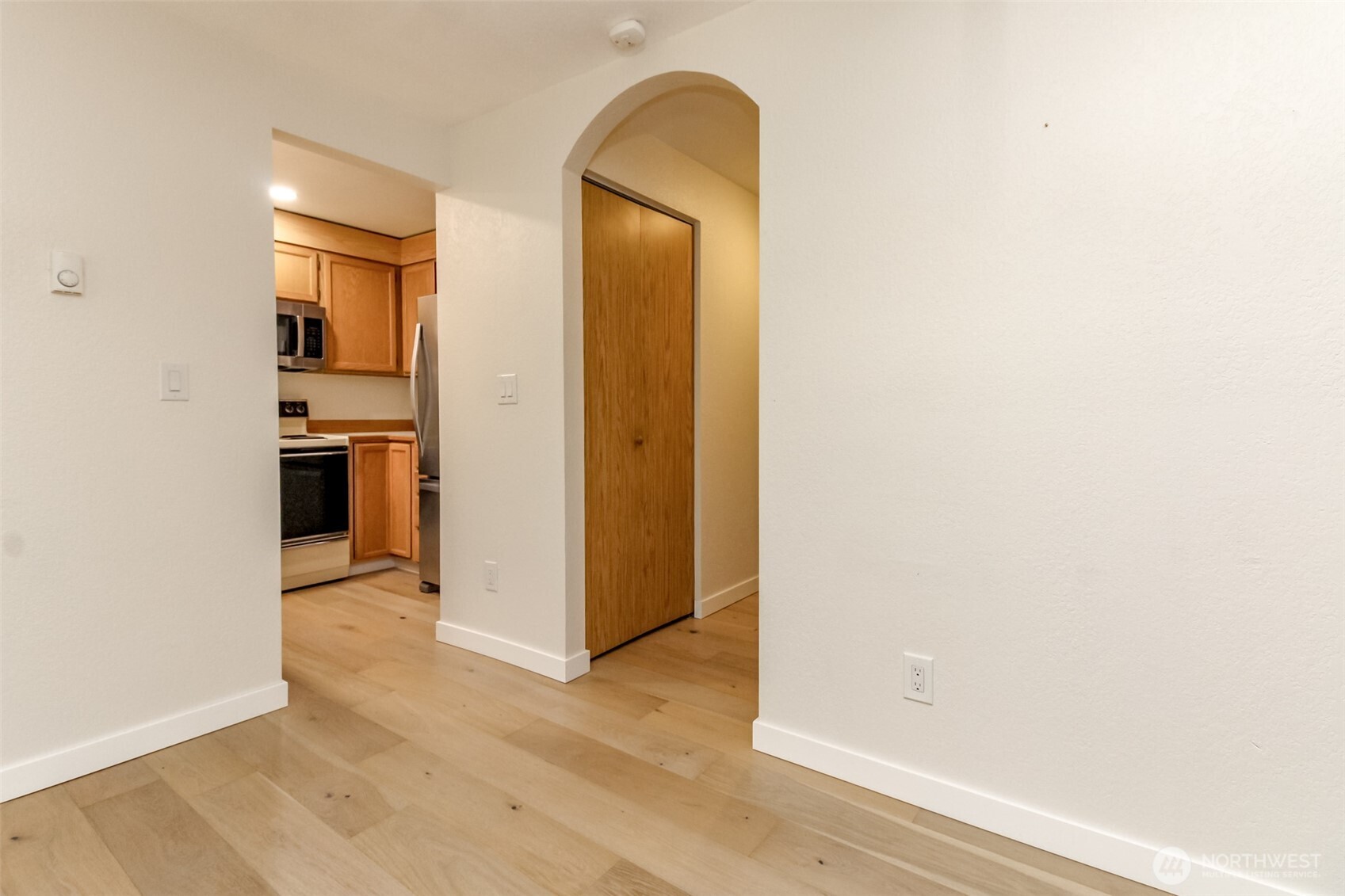 17311 119th Lane Southeast, Unit 3 Renton, WA 98058 - Photo 10 of 31