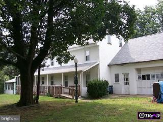 218 Davisville Road Warminster, PA 18974 - Photo 1 of 1 Gallery Image 1