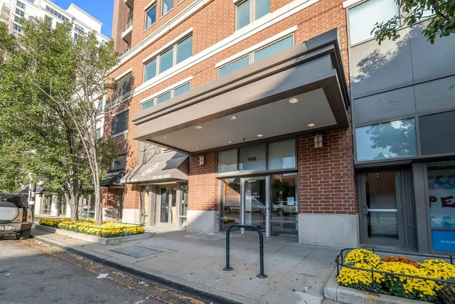 $275,000 | 1133 South State Street, Unit 403B, Chicago, IL 60605
