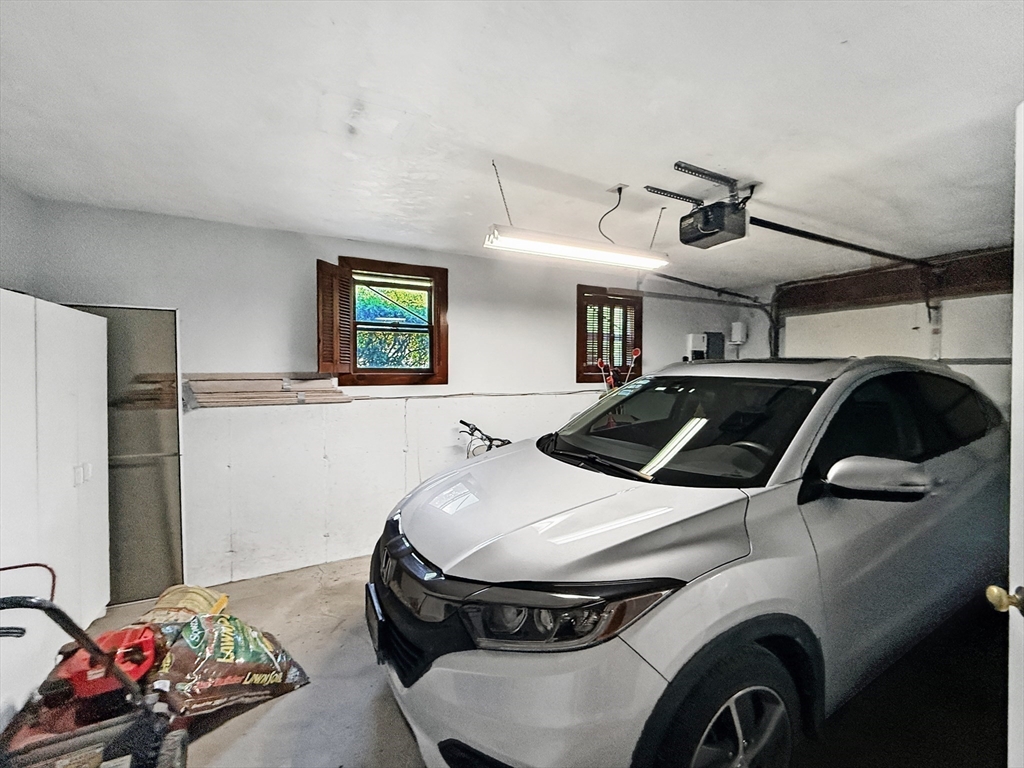 6 Philip Street Hudson, MA 01749 - Photo 35 of 41