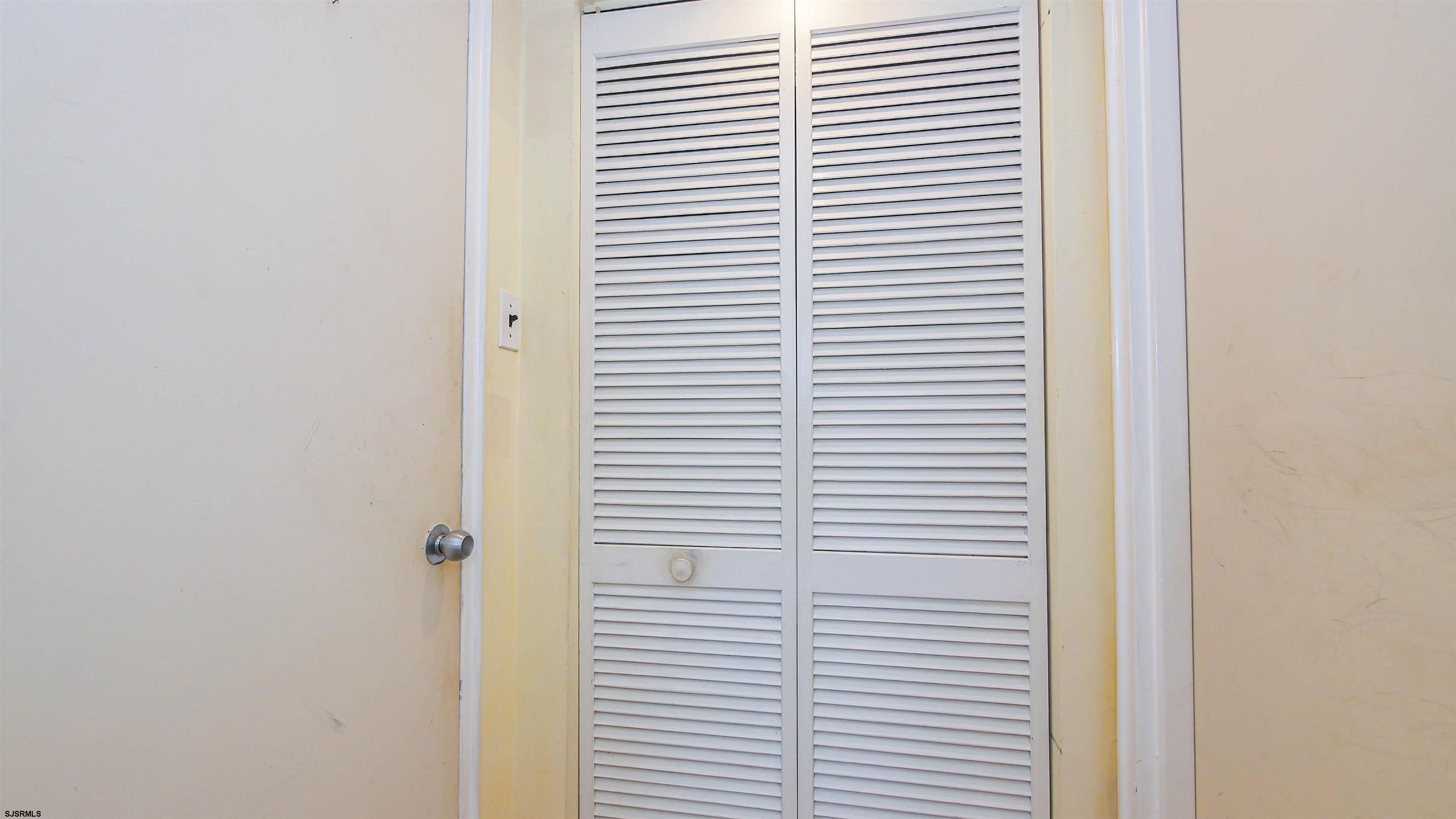 101 South Raleigh Avenue, Unit 521 Atlantic City, NJ 08401 - Photo 14 of 27 a view of a bathroom
