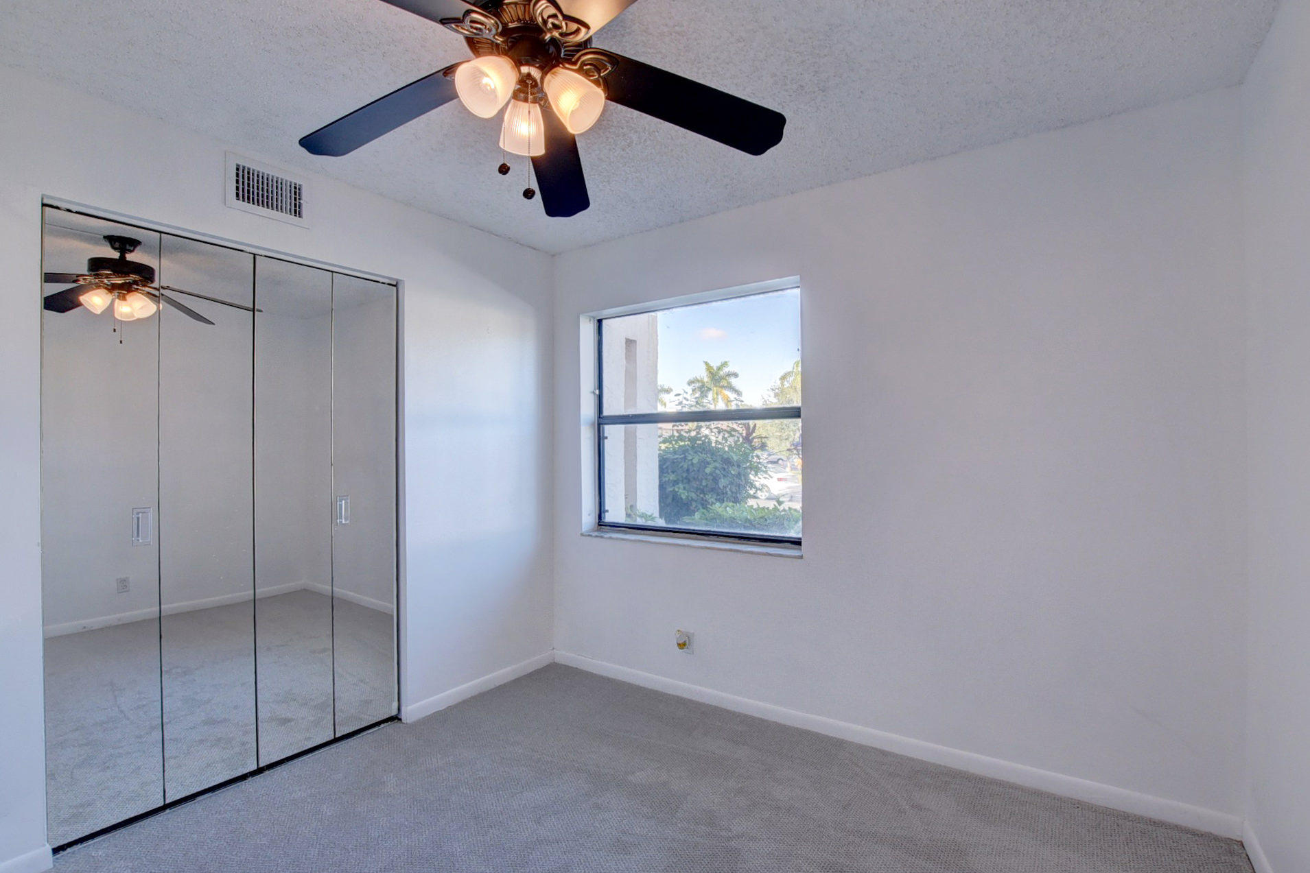 22052 Palms Way, Unit 105 Boca Raton, FL 33433 - Photo 17 of 43 21_dsc_8057_58_59_60_61