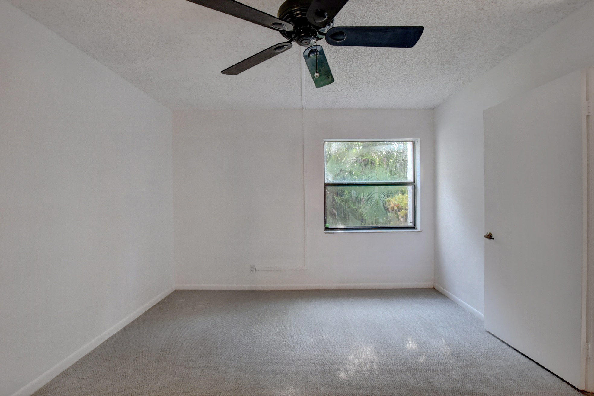 22052 Palms Way, Unit 105 Boca Raton, FL 33433 - Photo 39 of 43 43_dsc_8222_3_4_5_6