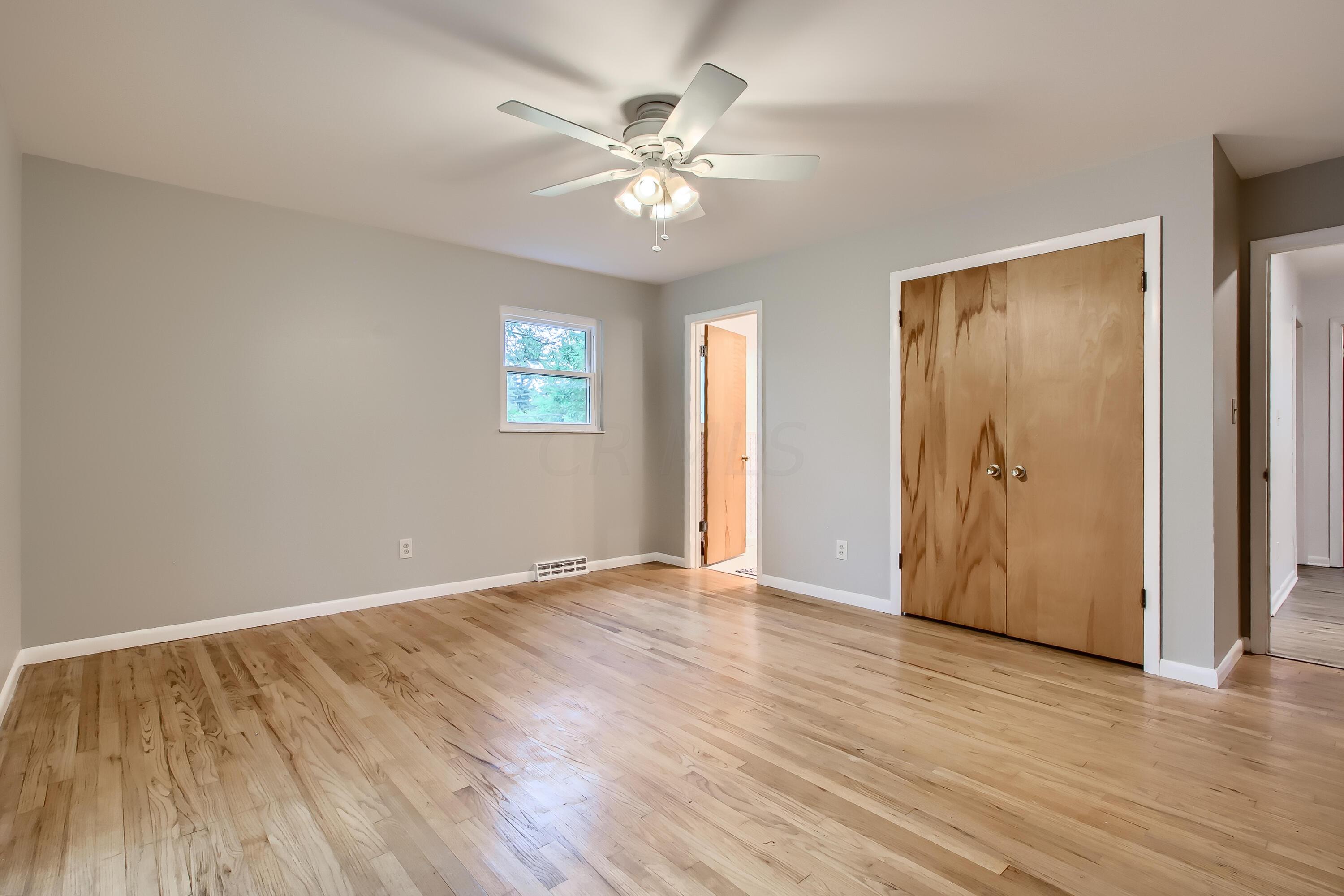 1781 Fishinger Road Columbus, OH 43221 - Photo 13 of 29 21 Primary Bedroom