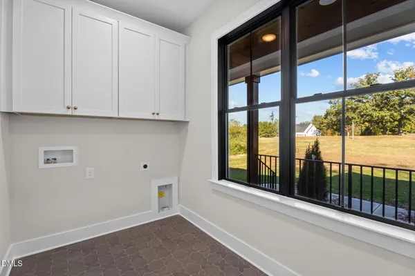 $893,900 | 1100 Waterstone Lane, Henderson, NC 27537