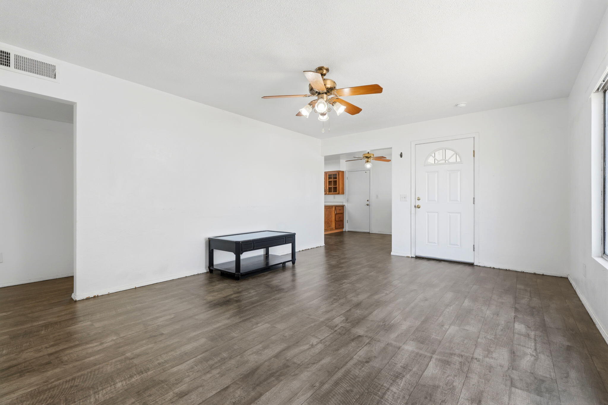 15358 Cedar Road Porterville, CA 93257 - Photo 10 of 30 10-15358_Cedar_Rd_009