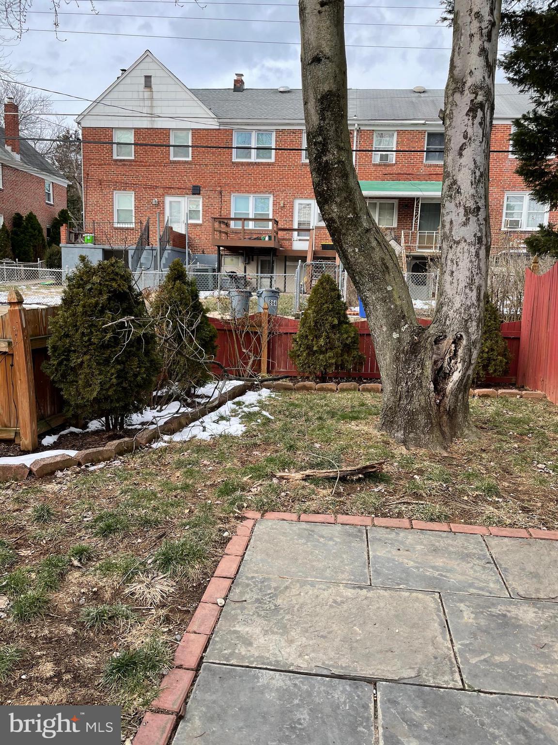 8650 Oak Road Baltimore, MD 21234 - Photo 8 of 41 rear yard