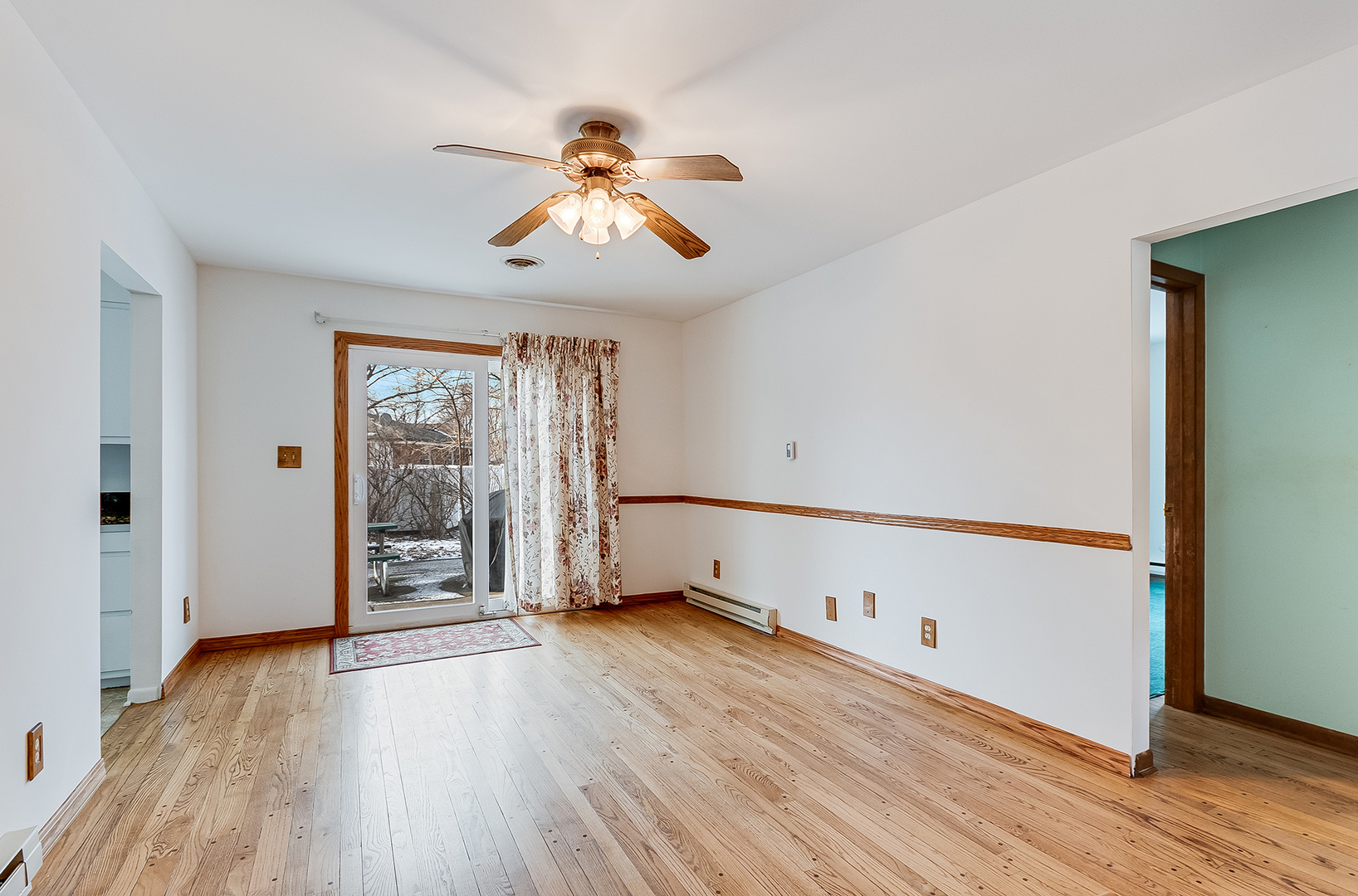 313 North Raven Road Shorewood, IL 60404 - Photo 9 of 26