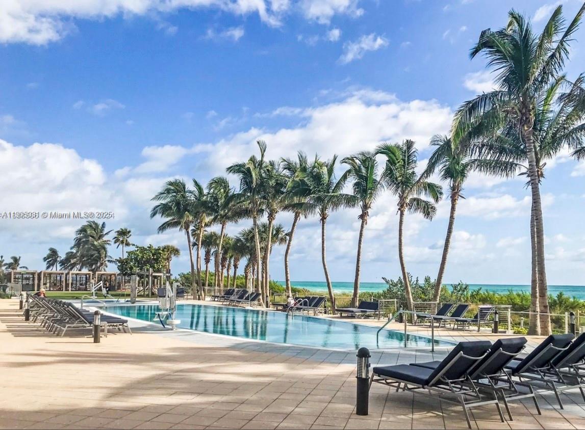 6899 Collins Avenue, Unit 1709 Miami Beach, FL 33141 - Photo 8 of 18