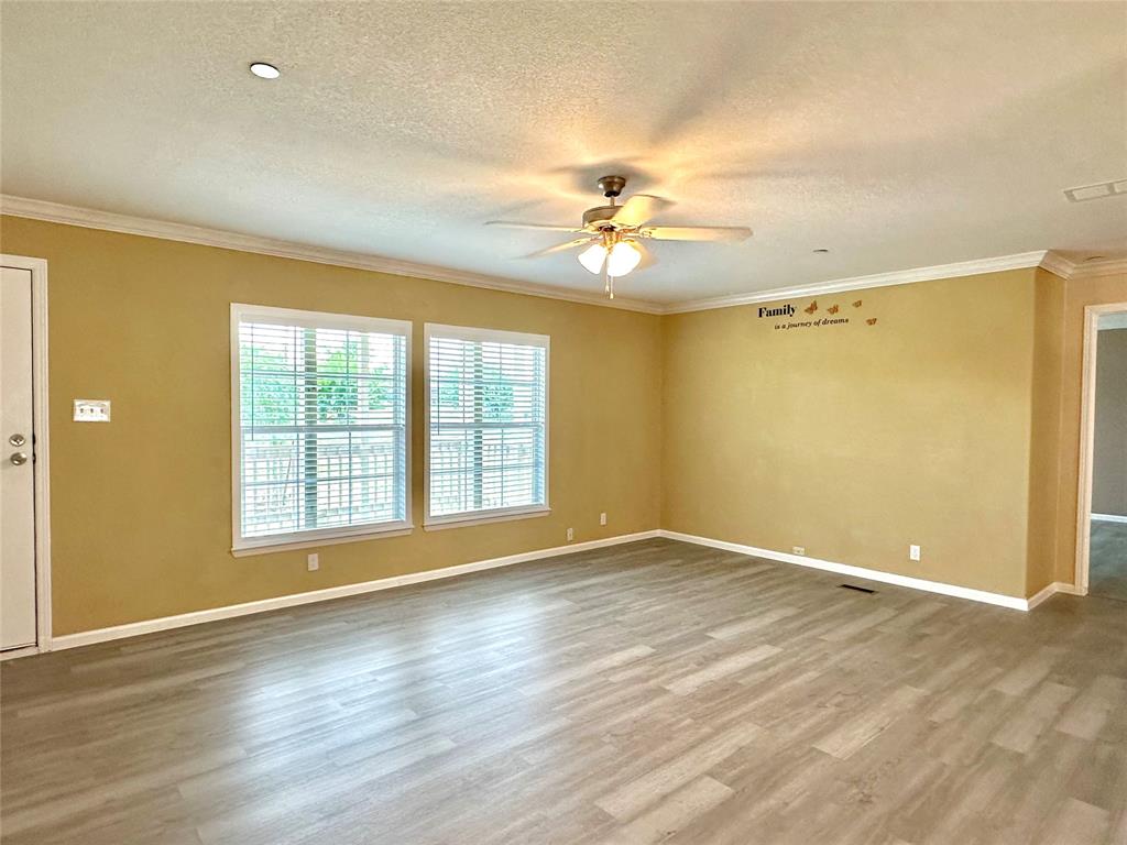 831 Country Club Road Lucas, TX 75002 - Photo 3 of 28