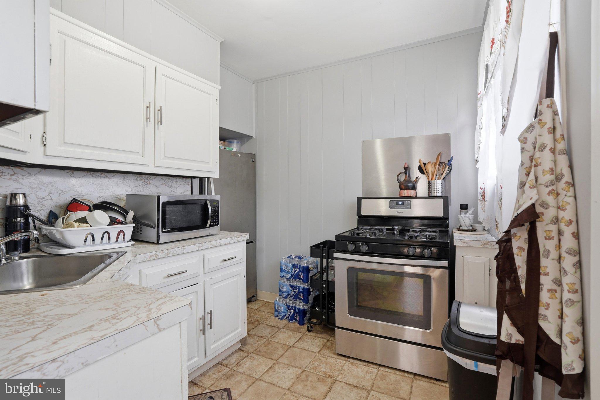 4686 State Road Drexel Hill, PA 19026 - Photo 12 of 21 Cozy kitchen with modern appliances.