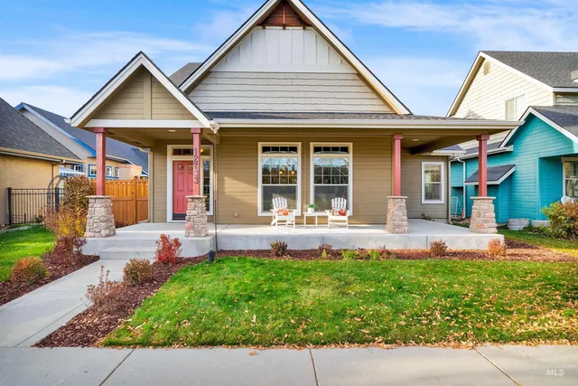 $659,900 | 12733 North 10th Avenue, Boise, ID 83714