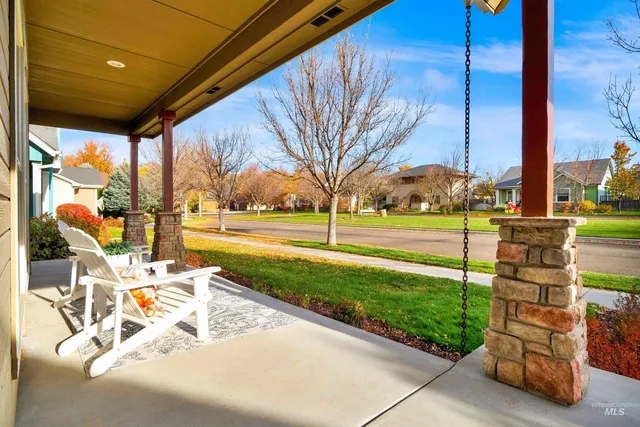 $659,900 | 12733 North 10th Avenue, Boise, ID 83714