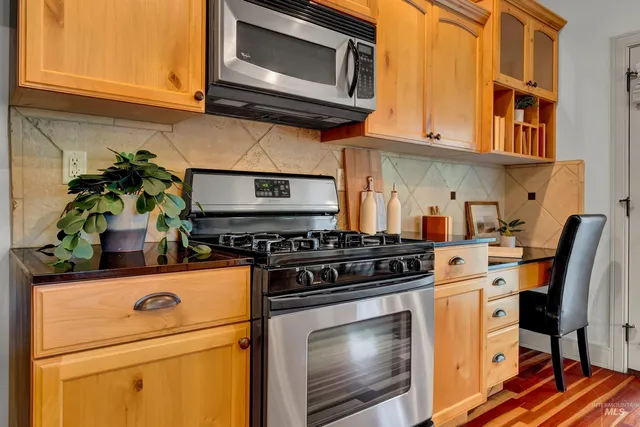 $659,900 | 12733 North 10th Avenue, Boise, ID 83714