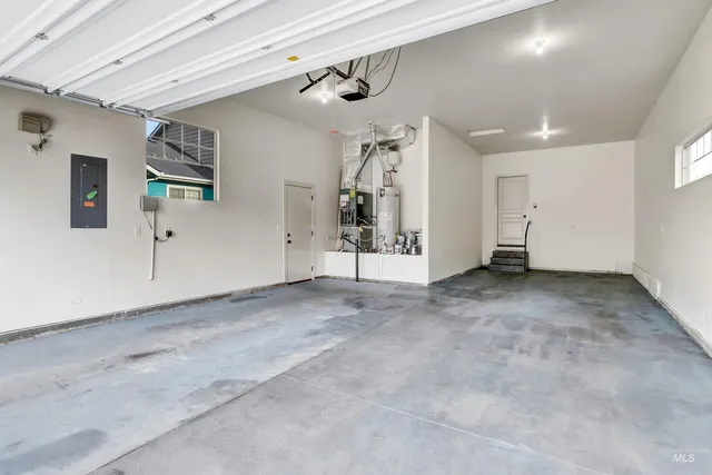 $659,900 | 12733 North 10th Avenue, Boise, ID 83714