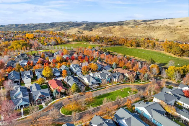 $659,900 | 12733 North 10th Avenue, Boise, ID 83714