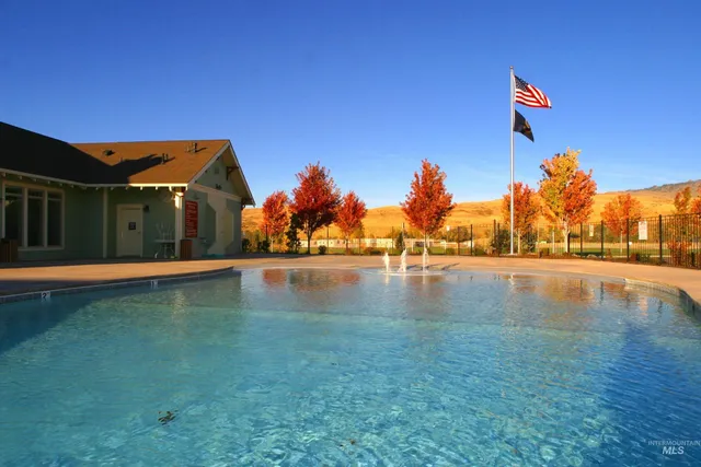 $659,900 | 12733 North 10th Avenue, Boise, ID 83714