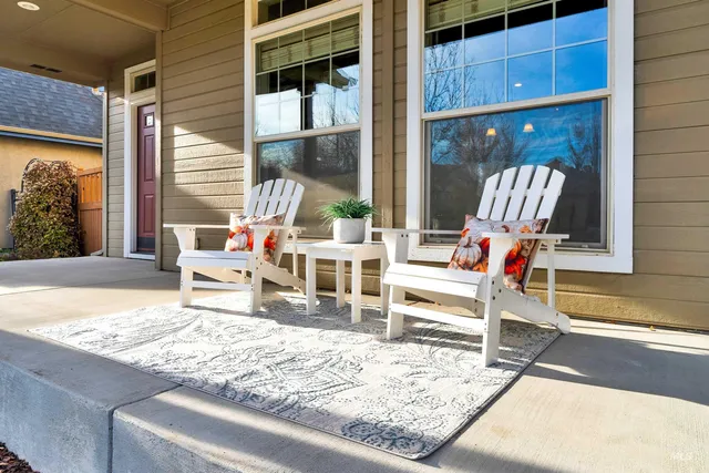 $659,900 | 12733 North 10th Avenue, Boise, ID 83714