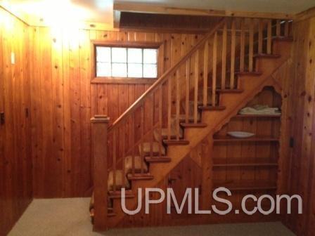 N9239 South Range Road Ironwood, MI 49938 - Photo 5 of 17