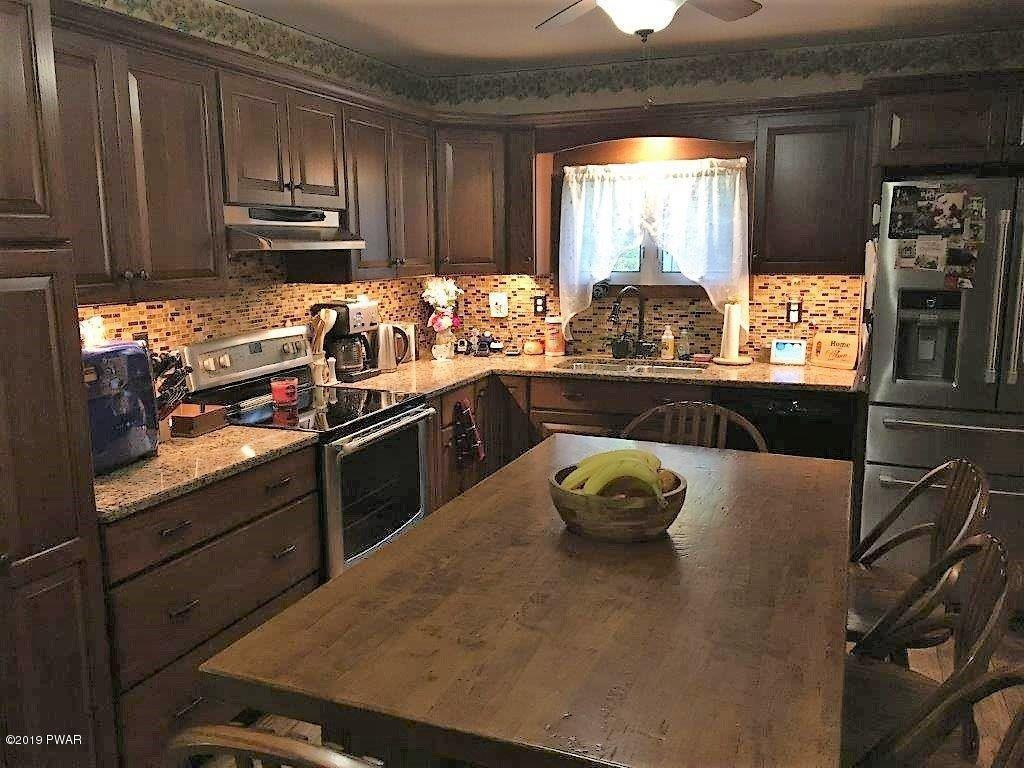 912 Tannery Road Lake Ariel, PA 18436 - Photo 9 of 28 Kitchen (2)