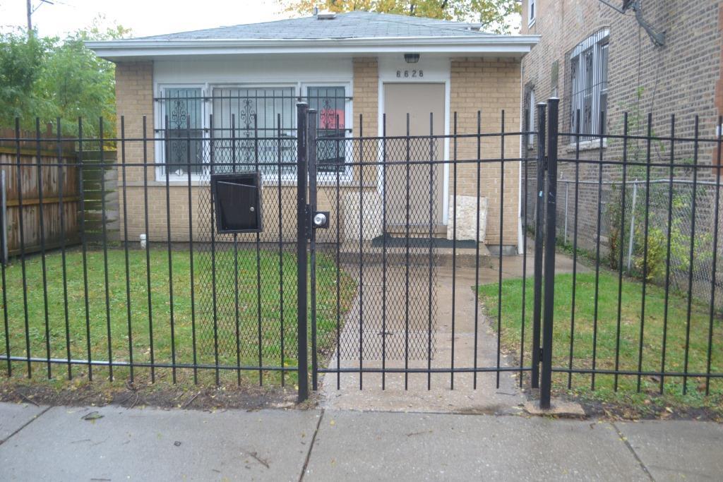6628 South Marquette Road Chicago, IL 60637 - Photo 2 of 9