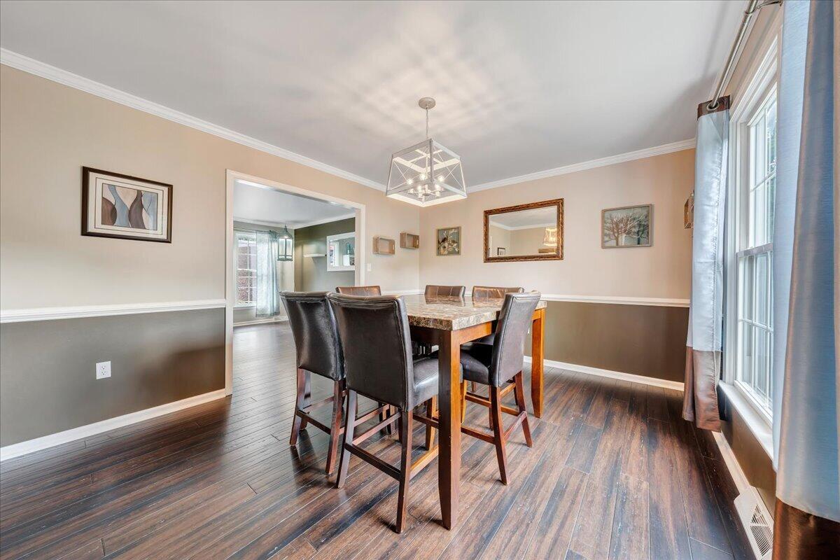3702 Winding Way Road Southwest Roanoke, VA 24015 - Photo 16 of 80 016-MIB02195