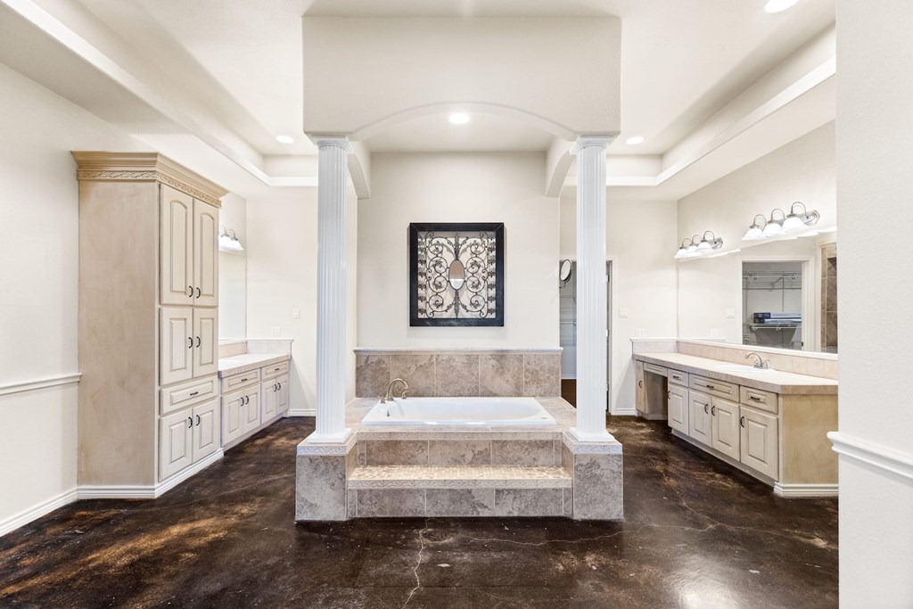 157 McCullough Ranch Road Kerrville, TX 78028 - Photo 42 of 75