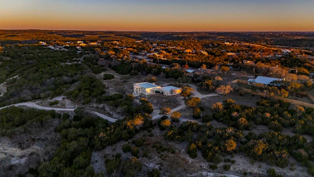 157 McCullough Ranch Road Kerrville, TX 78028 - Photo 62 of 75 an aerial view of multiple house