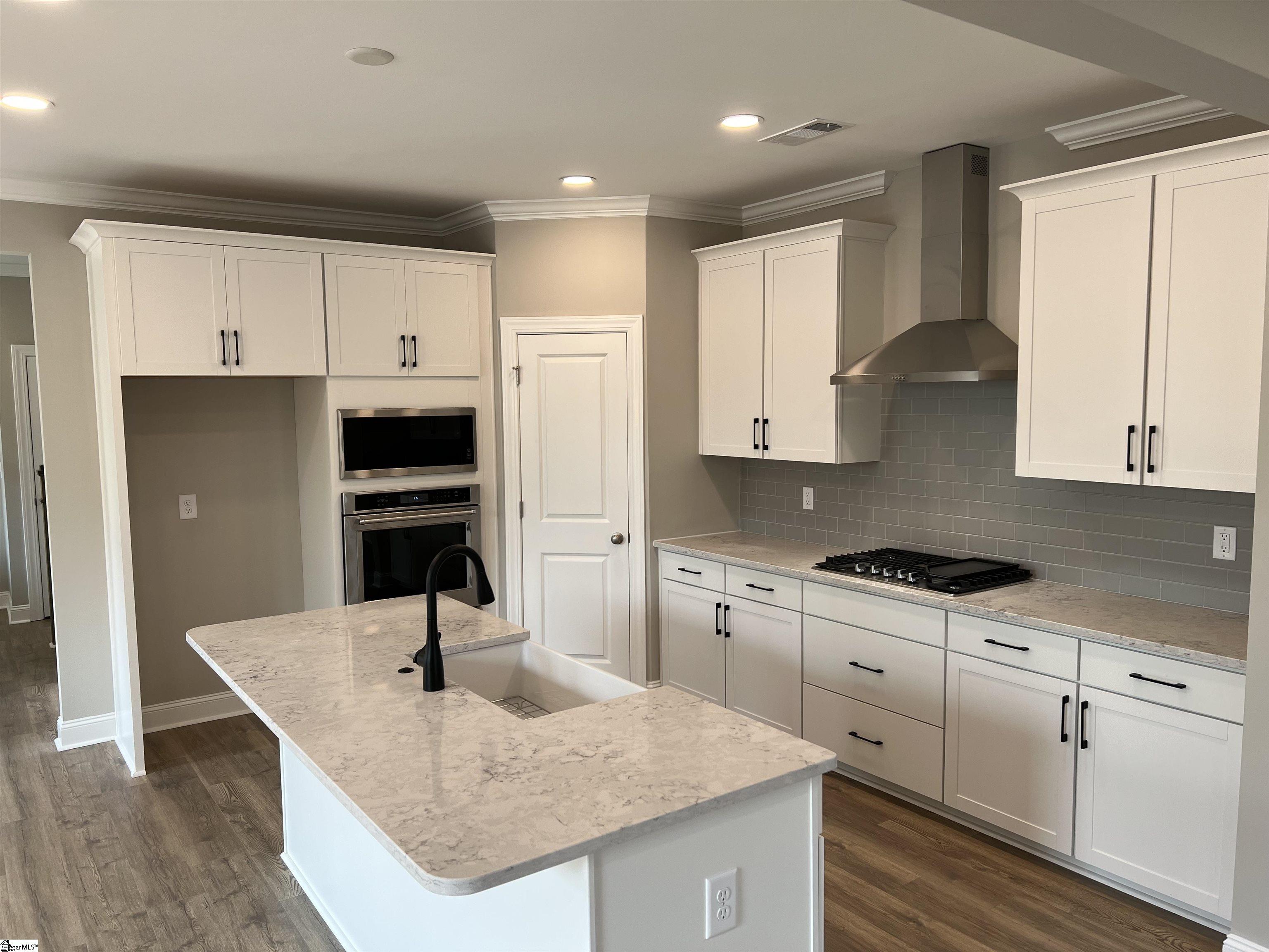 10 Lewes Avenue Simpsonville, SC 29681 - Photo 4 of 14 Gallery Image 4