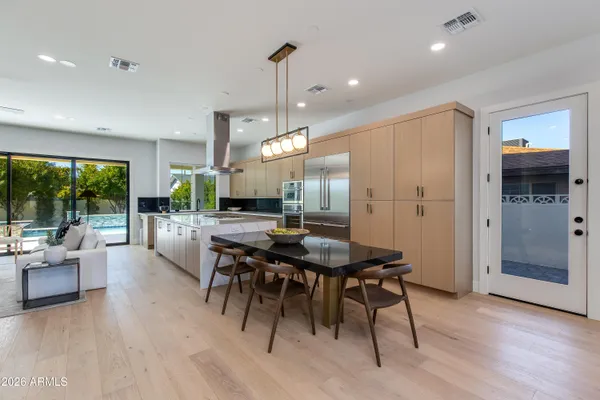 $1,875,000 | 3834 North 34th Street, Phoenix, AZ 85018