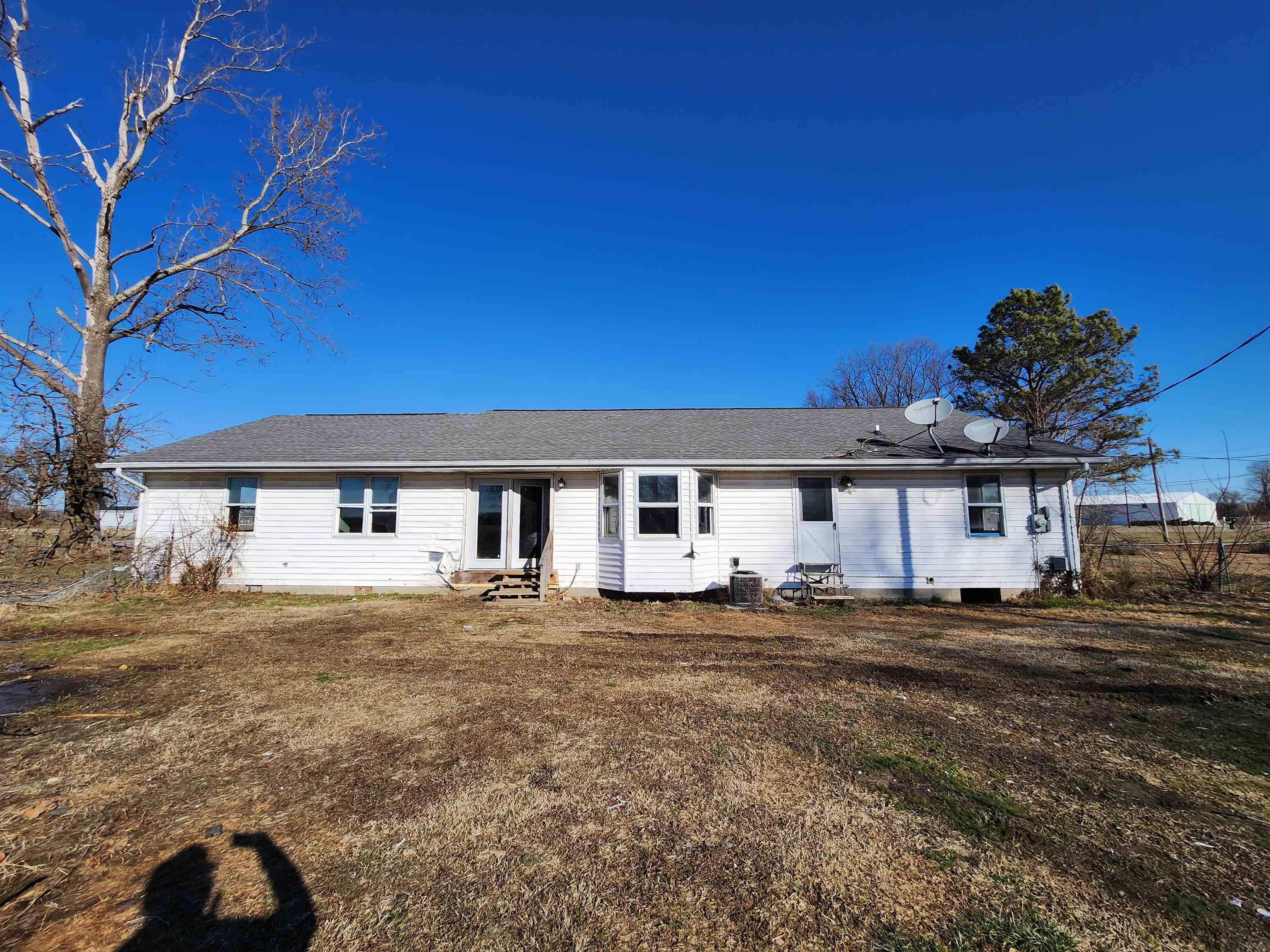 3092-136 Highway 136 Corydon, KY 42406 - Photo 3 of 29