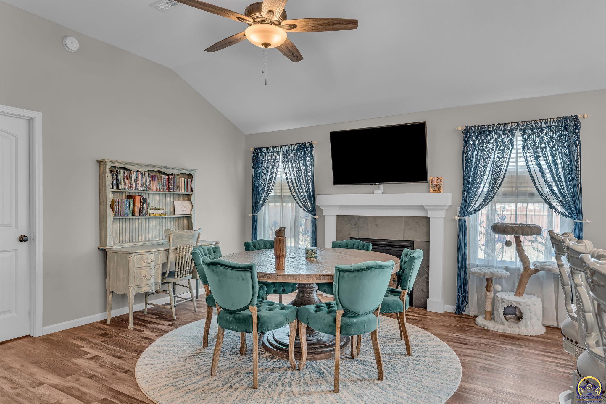 905 East Front Street Perry, KS 66073 - Photo 17 of 33