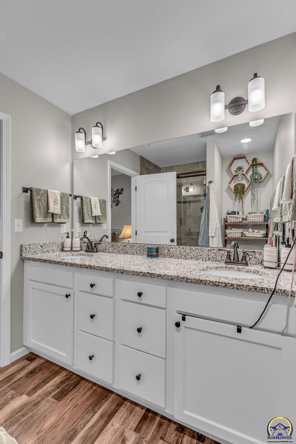 905 East Front Street Perry, KS 66073 - Photo 29 of 33