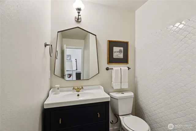 $899,000 | 2122 Northwest Boulder Way Drive, Issaquah, WA 98027