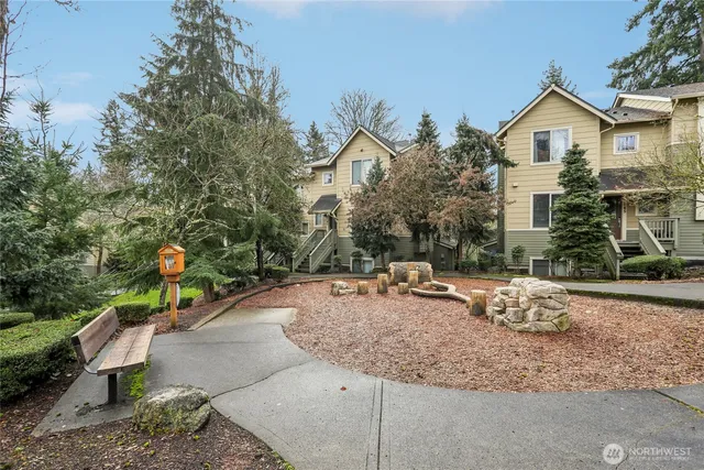 $899,000 | 2122 Northwest Boulder Way Drive, Issaquah, WA 98027