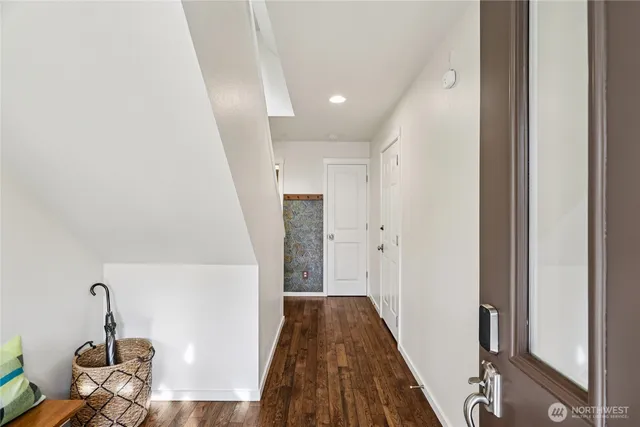 $899,000 | 2122 Northwest Boulder Way Drive, Issaquah, WA 98027