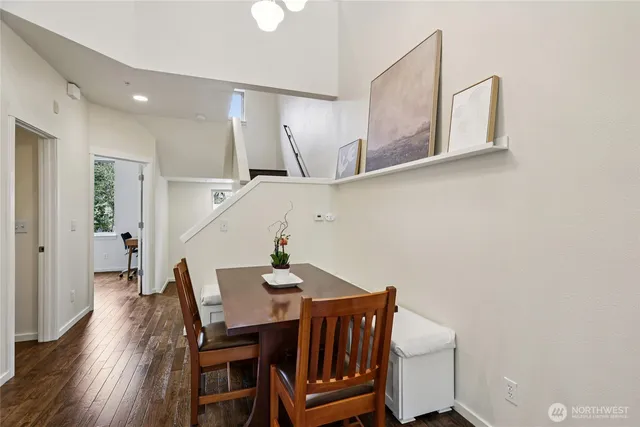 $899,000 | 2122 Northwest Boulder Way Drive, Issaquah, WA 98027