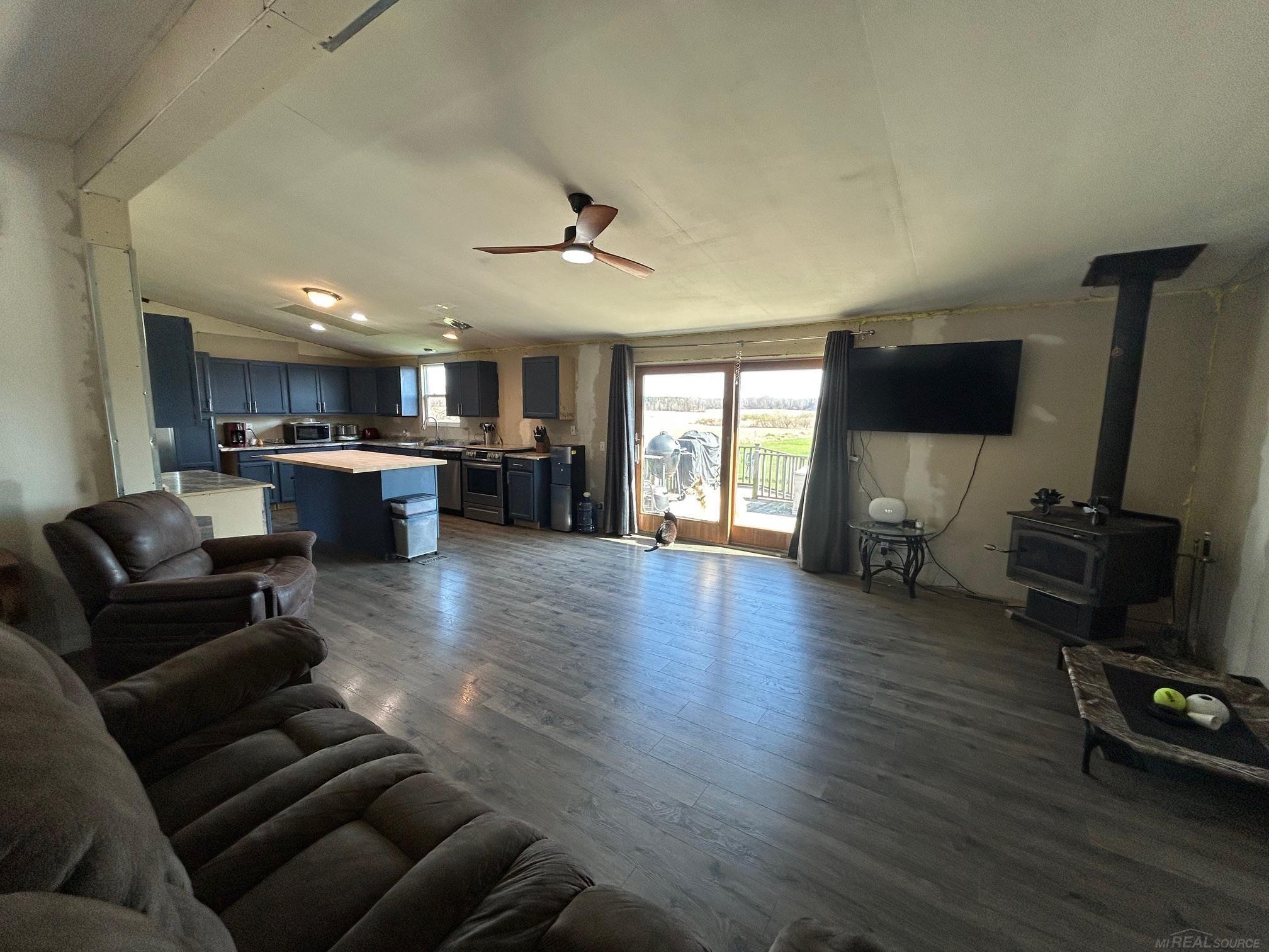 5100 Walker Road Applegate, MI 48401 - Photo 5 of 41