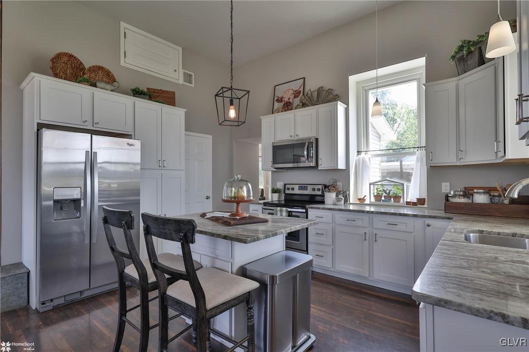 575 Independent Road Breinigsville, PA 18031 - Photo 10 of 50 Gallery Image 10