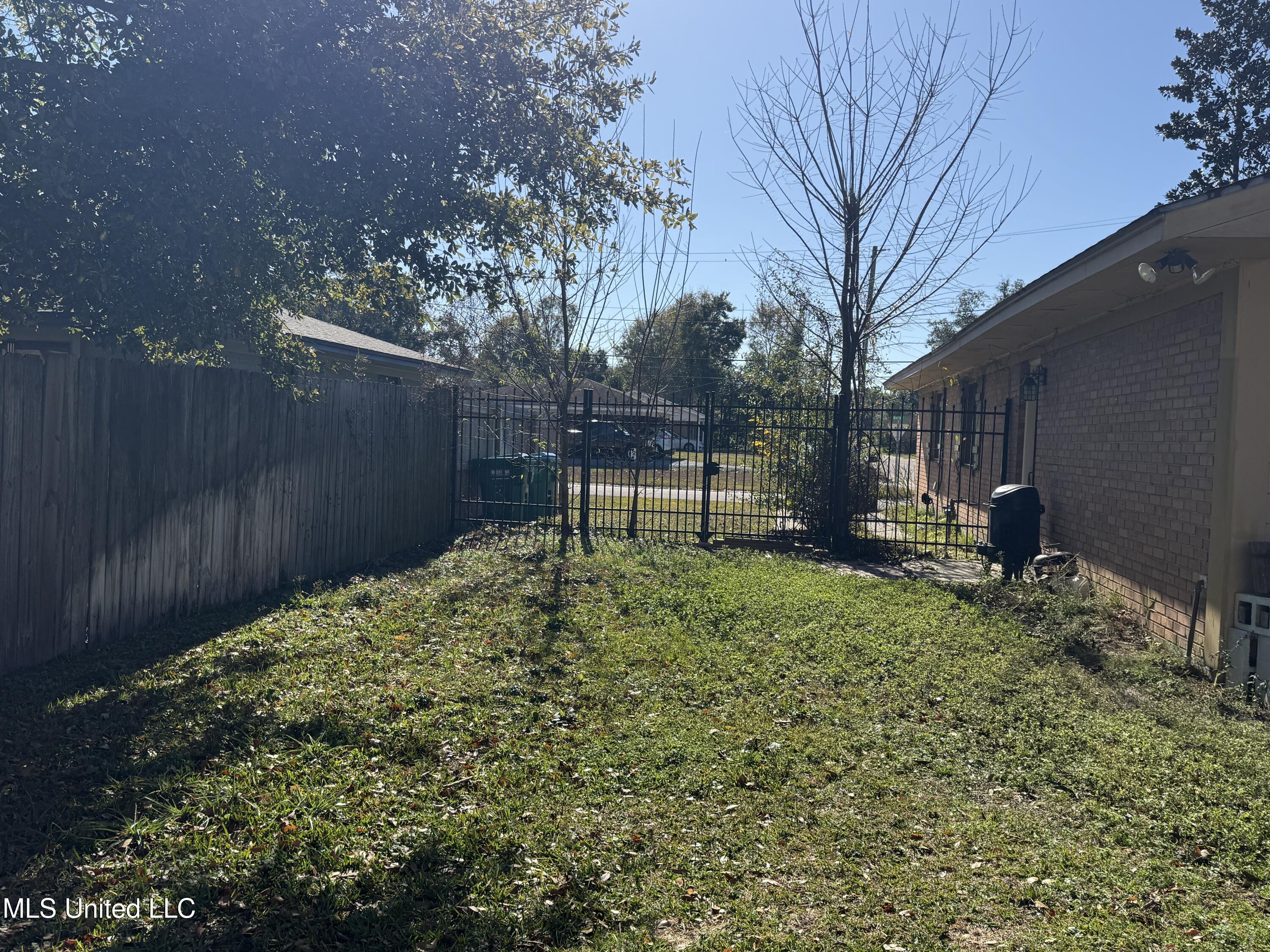 2213 North Street Gulfport, MS 39507 - Photo 30 of 33 IMG_0263