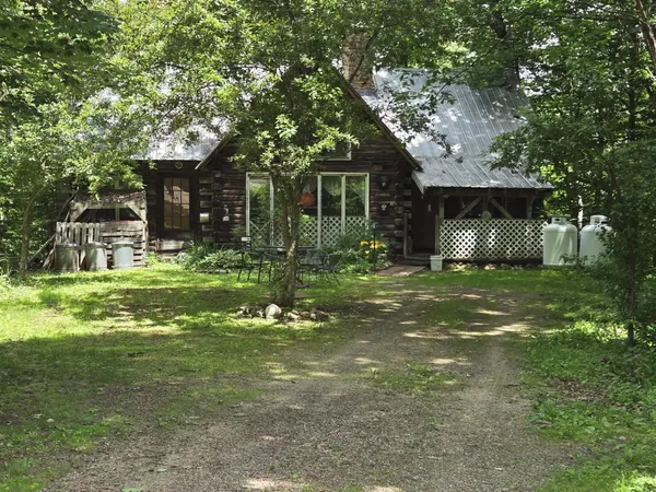 $225,000 | 208 Nh Rte 3a, Hill, NH 03243