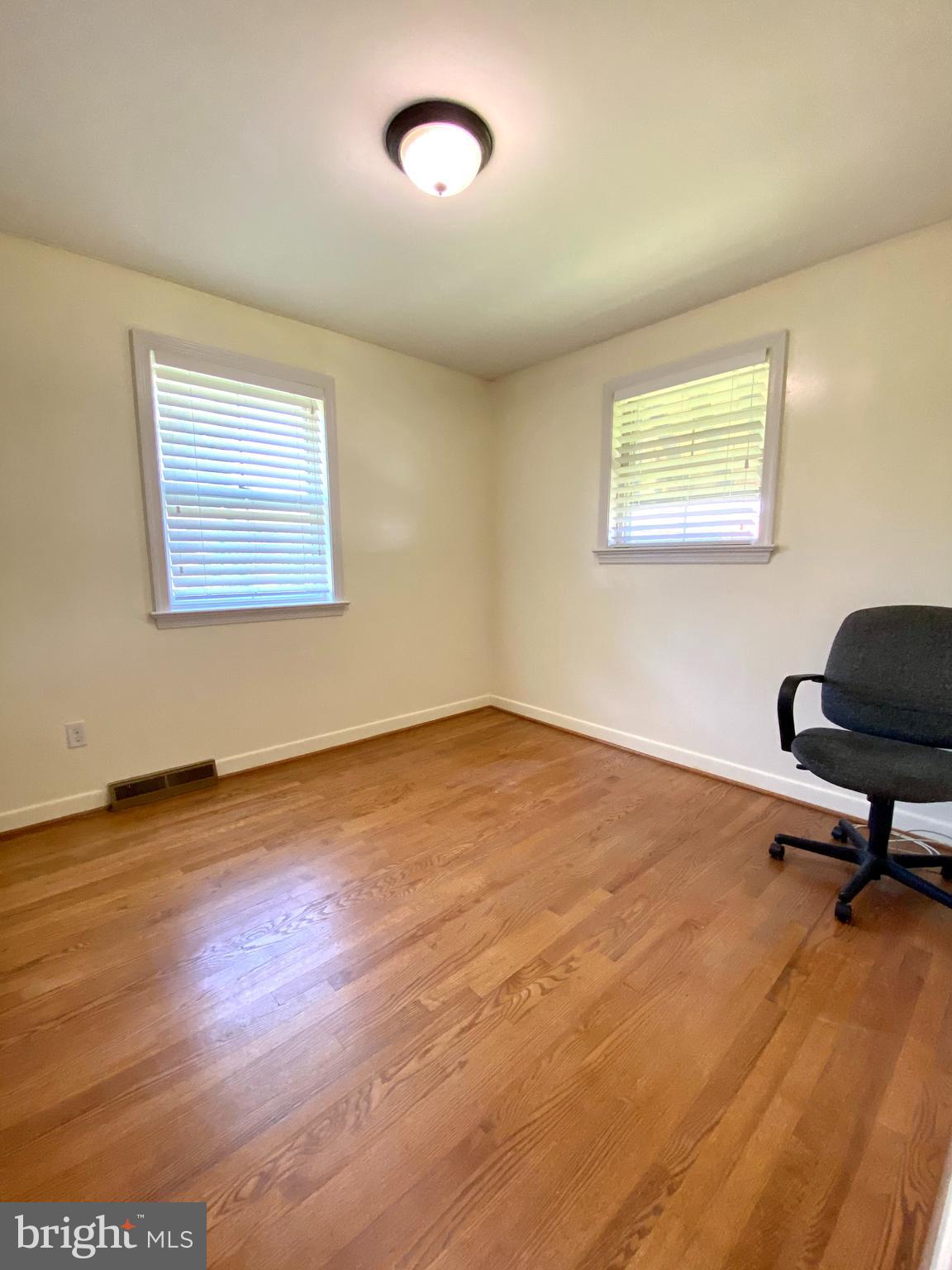 12007 Rocking Horse Road Rockville, MD 20852 - Photo 15 of 35 Room 3