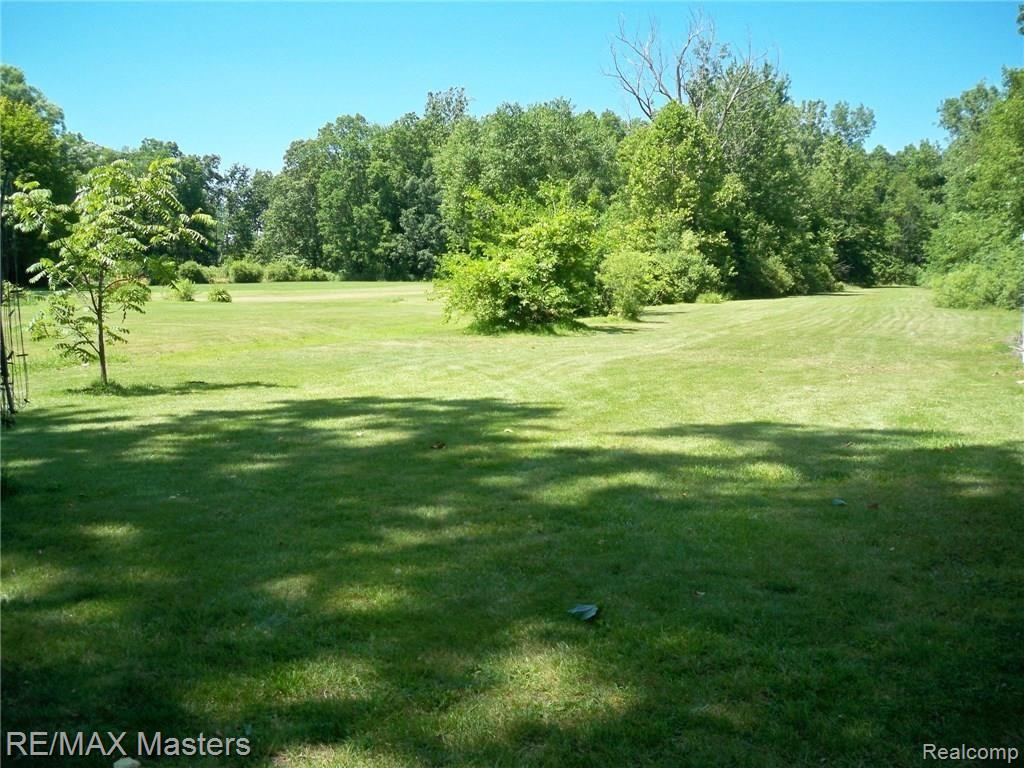 32562 King Road New Boston, MI 48164 - Photo 14 of 14