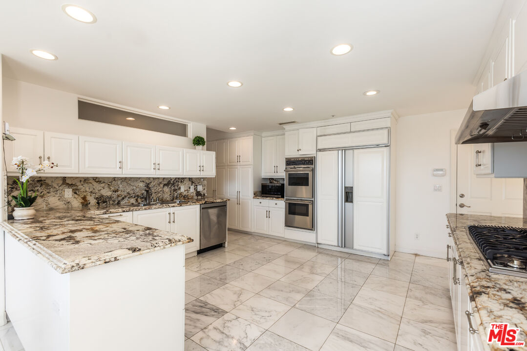 1957 Linda Flora Drive Los Angeles, CA 90077 - Photo 11 of 48