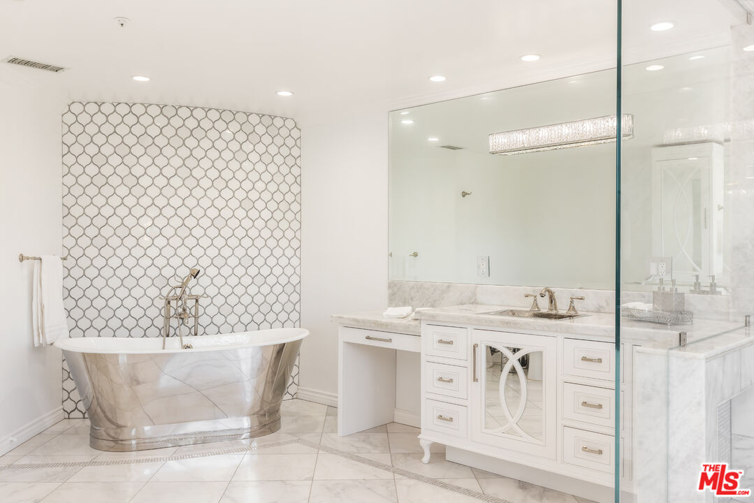 1957 Linda Flora Drive Los Angeles, CA 90077 - Photo 23 of 48