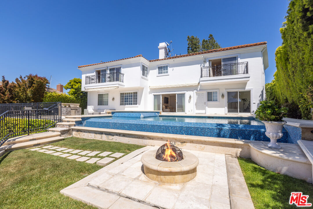 1957 Linda Flora Drive Los Angeles, CA 90077 - Photo 4 of 48