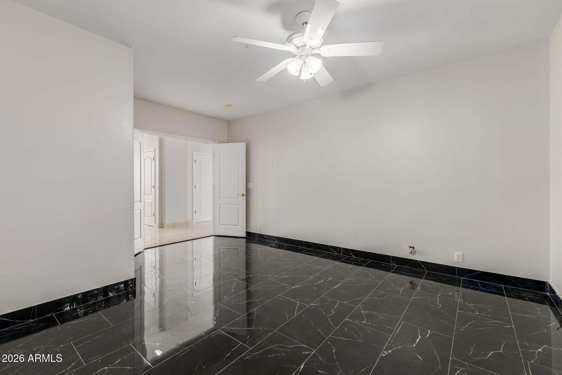 10872 East Raintree Drive Scottsdale, AZ 85255 - Photo 22 of 54 an empty room with an entryway