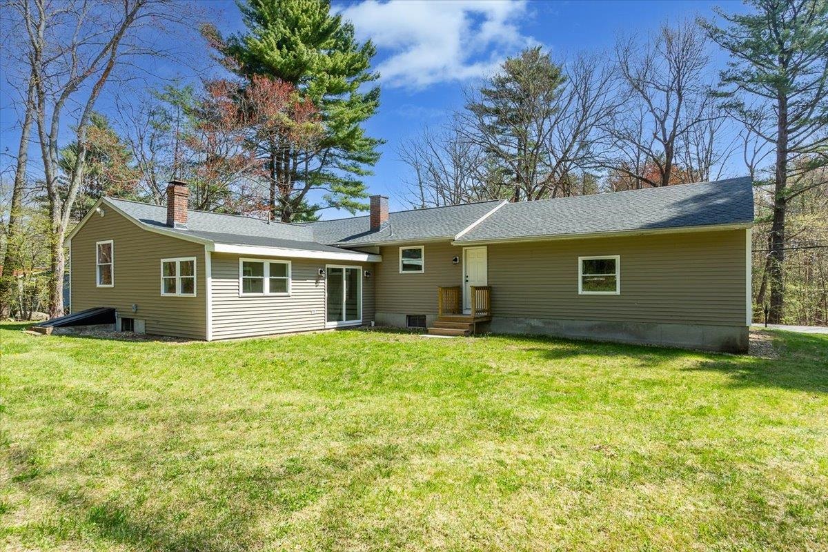 7 Ermer Road Derry, NH 03038 - Photo 50 of 55